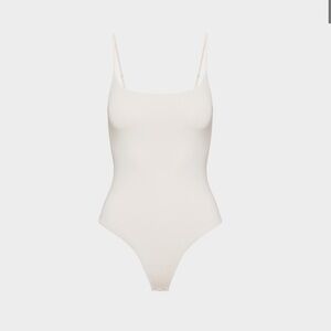 Aritzia Contour Cami Bodysuit in Pearl